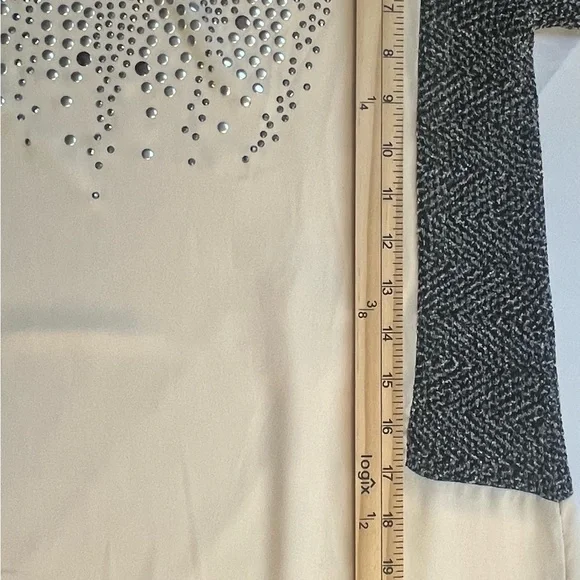 Daytrip Black and Cream Embellished Long Sleeve Top Sz Sm. Like New Condition - Picture 7 of 8